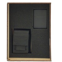 Фото Подарунковий набір Zippo Зажигалка 218 CLASSIC + Коробка + Чохол на пояс pz06bl чорний